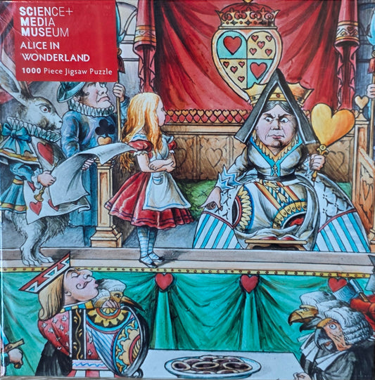 Flame Tree Publishing - Alice in Wonderland