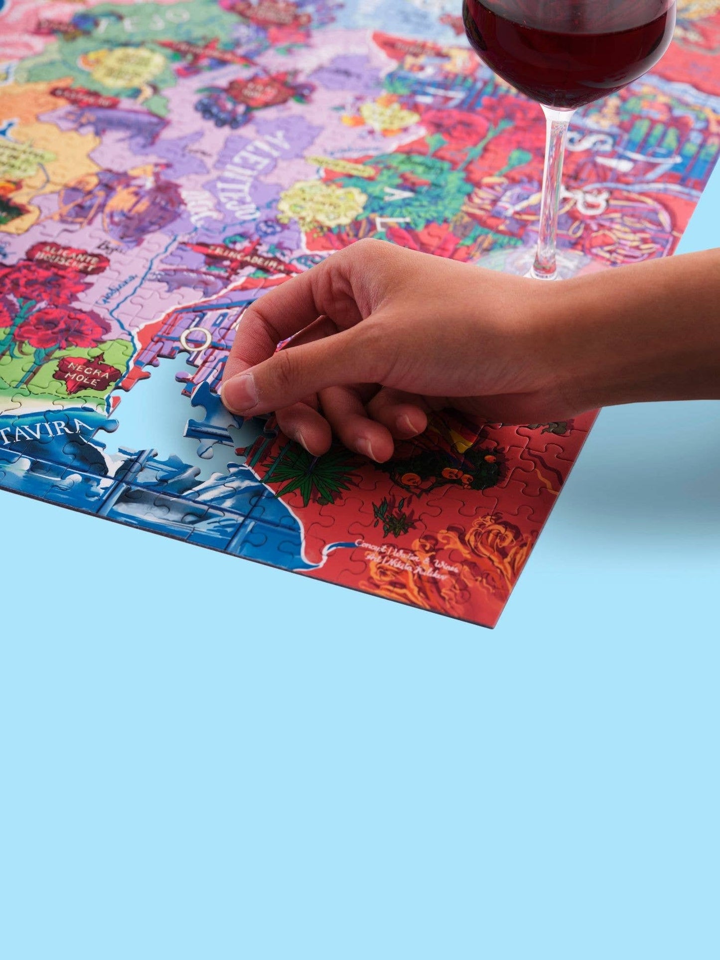 Portugal Wine Puzzle - Water and Wines